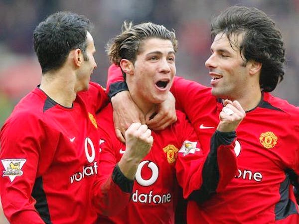 Ronaldo Man U debuut – met Ryan Giggs en Ruud Van Nistelrooy