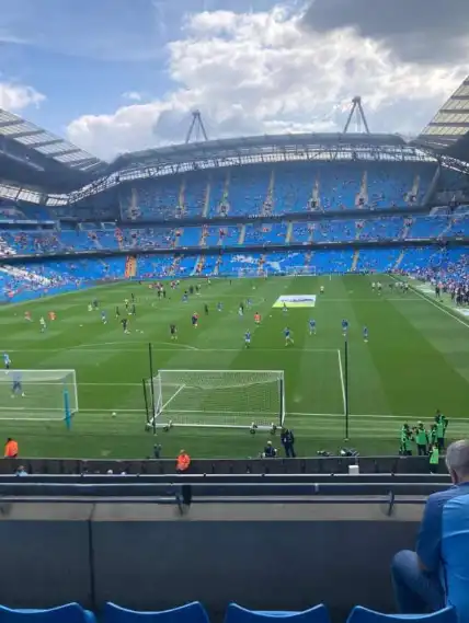 North Stand - Blok 235