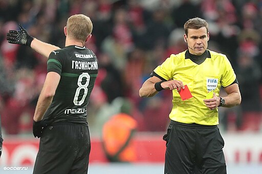 11 Slechte VAR-beslissingen in de Voetbalgeschiedenis background image